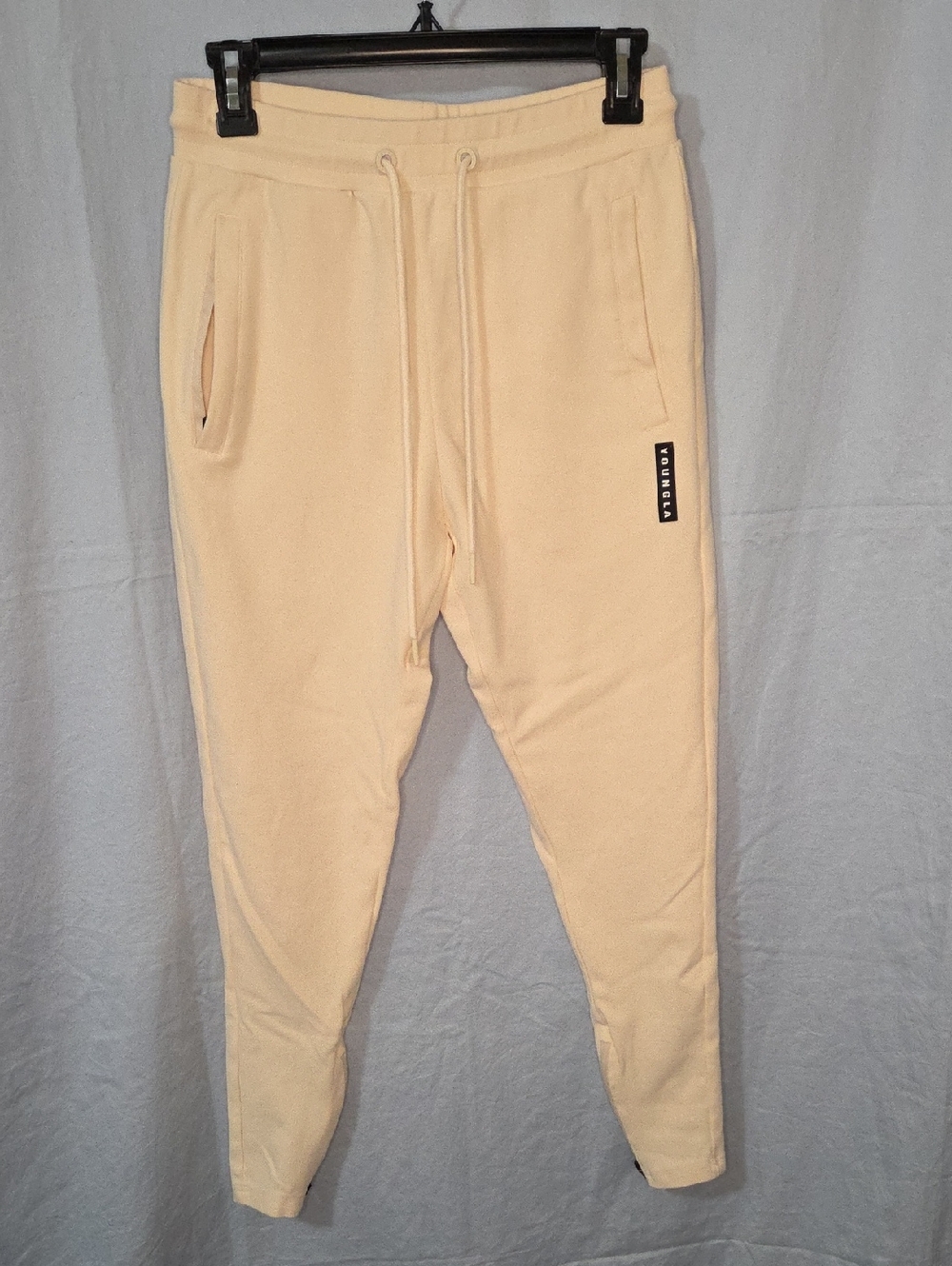 G507. YoungLA Perfect Jogger in Pale Yellow - Size S
